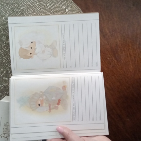 Vintage Precious Moments Bible - Picture 5 of 8